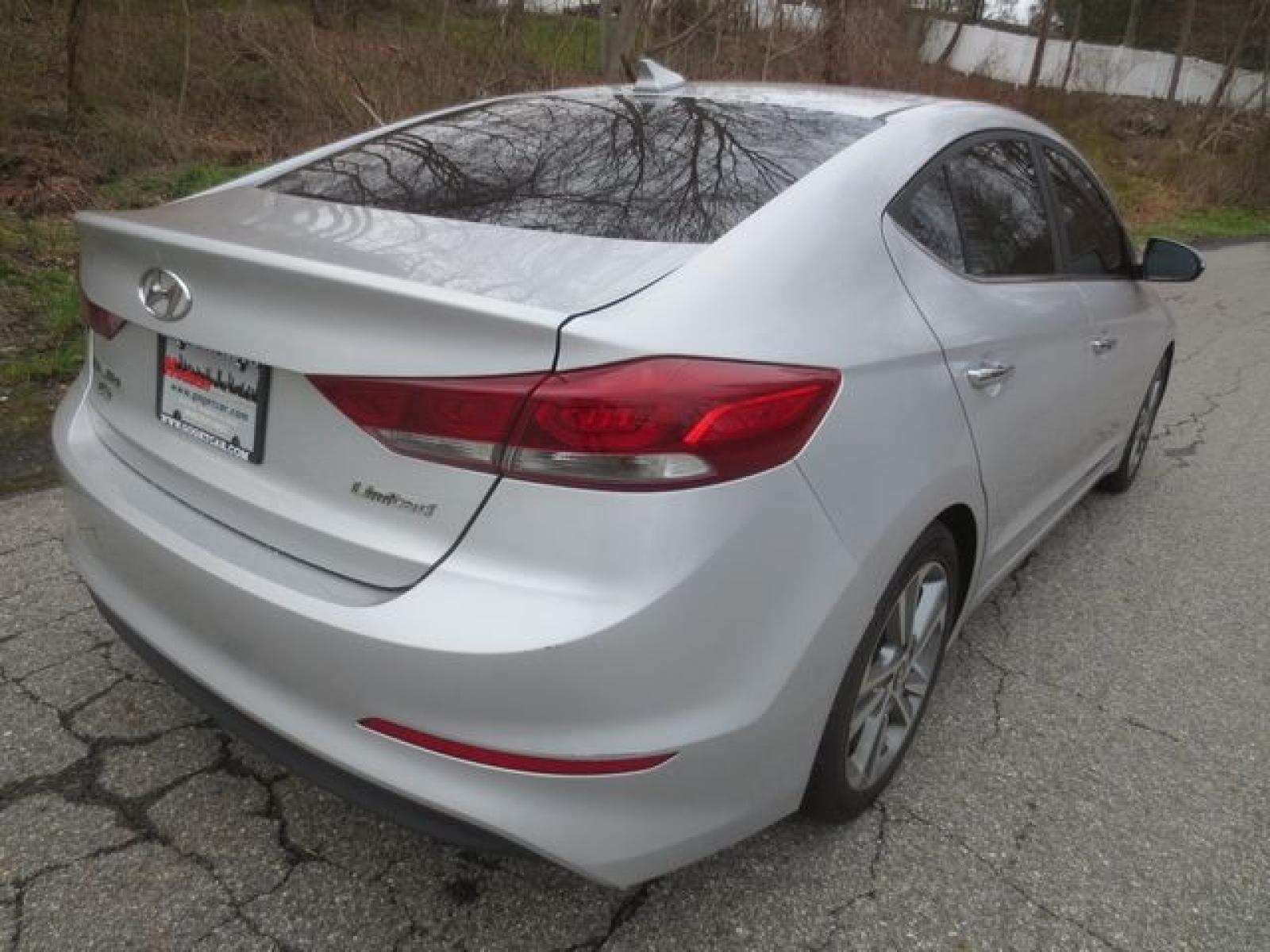 2017 Silver /GRAY Hyundai Elantra Limited (KMHD84LF6HU) with an 1.8 L 4-cylinder DOHC 16V engine, Automatic transmission, located at 270 US Route 6, Mahopac, NY, 10541, (845) 621-0895, 41.349022, -73.755280 - Photo #3
